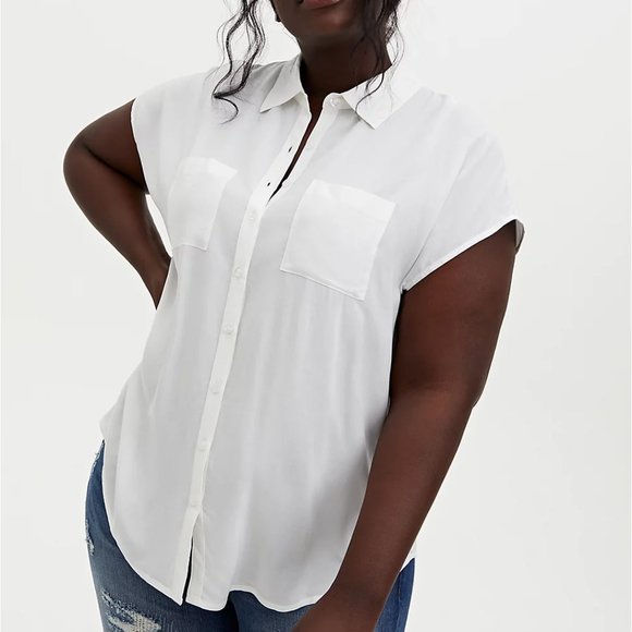 Dressy white torrid blouse, NWT, button up - Picture 2 of 5